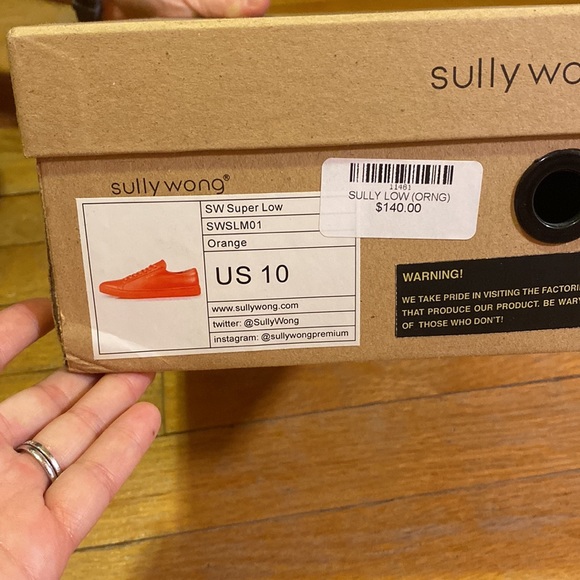 Orange Sully Wong sneaker. Size 10 - Picture 4 of 4